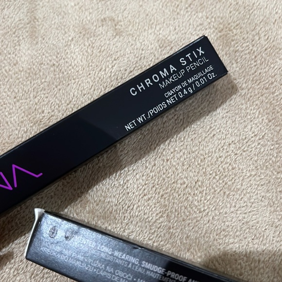 Norvina Chroma Stix makeup pencil bundle - Picture 3 of 3